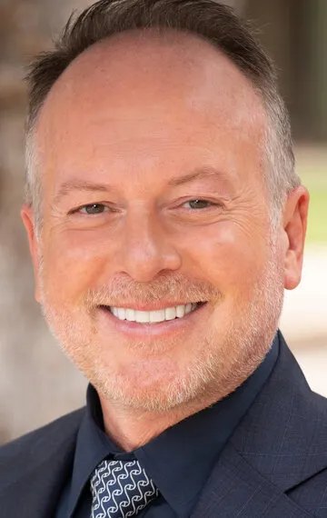 Фотография актёра Том МакГрат