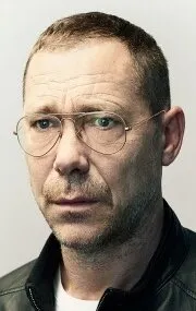 Фотография актёра Ханс Кестинг