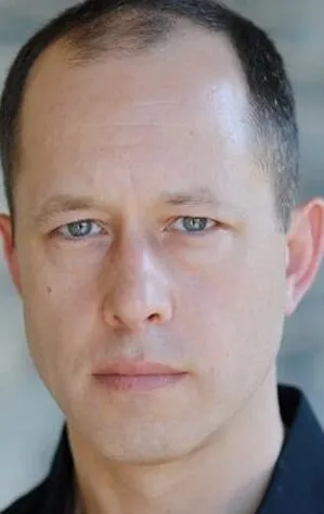 Фотография актёра Дэниэл Беттс