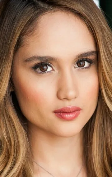 Фотография актёра Цинта Лаура Кил