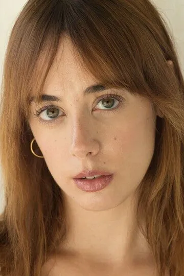 Фотография актёра Юлия Молинс