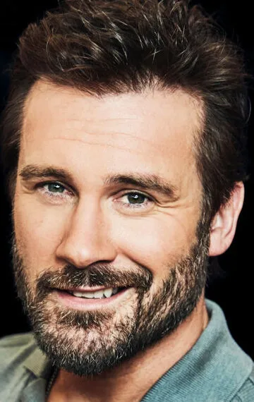 Фотография актёра Клайв Стэнден