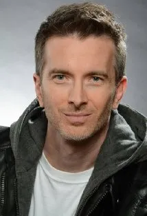 Фотография актёра Том МакЛарен