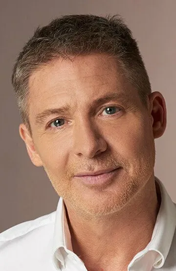 Фотография актёра Адриан Суар