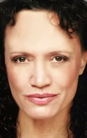 Фотография актёра Рина Оуэн