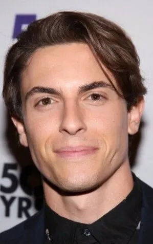 Фотография актёра Дерек Клена