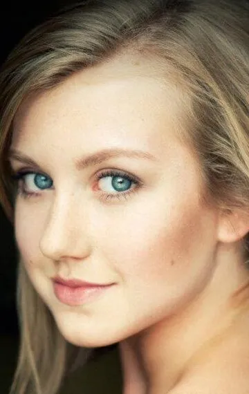 Фотография актёра Иззи Дюрант