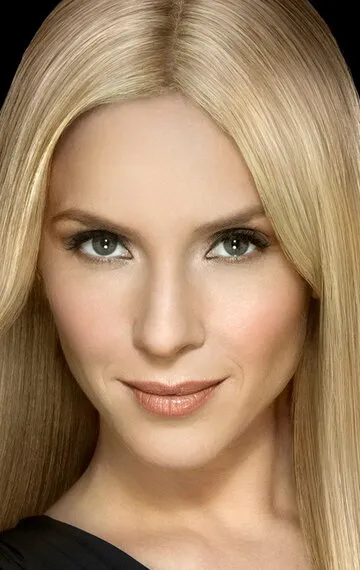 Фотография актёра Карла Петерсон