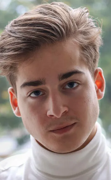 Фотография актёра Люк ван Леувен