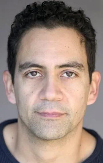 Фотография актёра Хосе Суньига