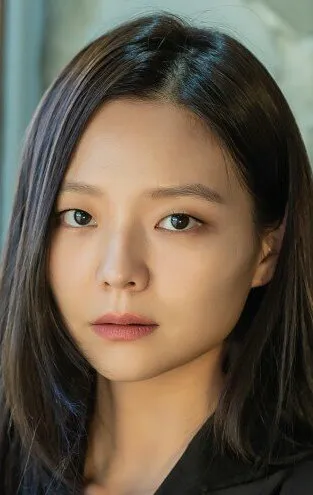 Фотография актёра Исом