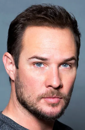 Фотография актёра Райан Мерриман