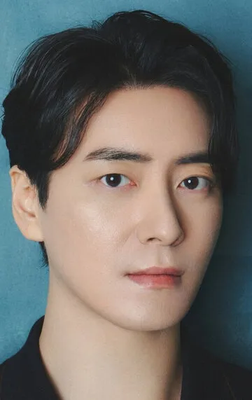 Фотография актёра Ли Джун-хёк