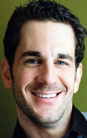 Фотография актёра Аарон Абрамс