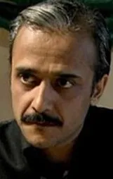 Фотография актёра Сермет Ешиль