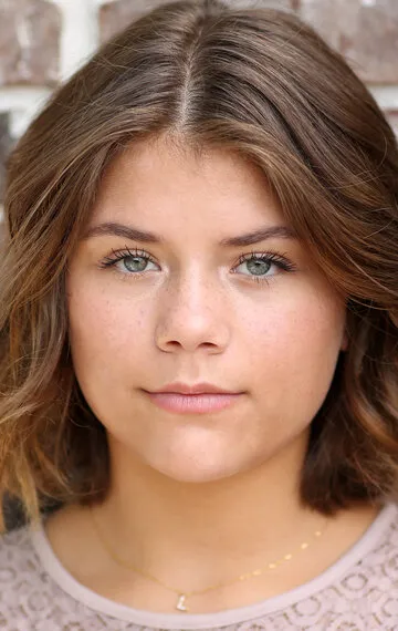 Фотография актёра Лия МакХью