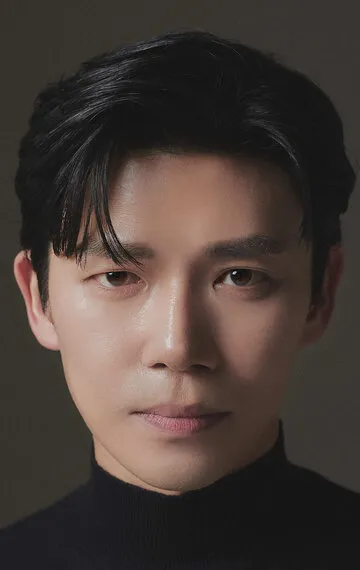 Фотография актёра Чи Сын-хён