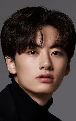 Фотография актёра Ли Вон-джон