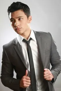 Фотография актёра Брэндон Переа