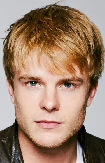 Фотография актёра Грэм Роджерс