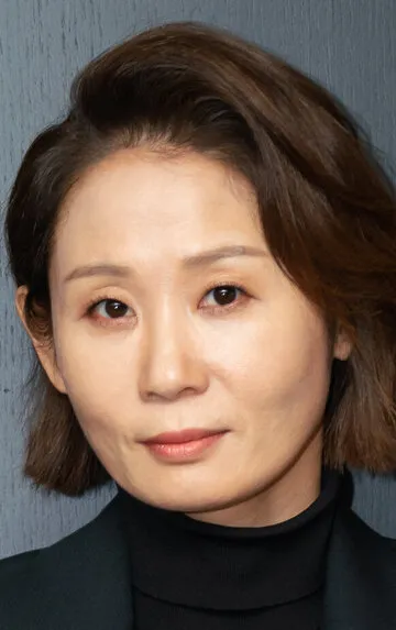 Фотография актёра Ким Сон-ён