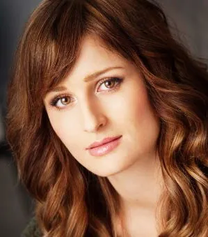 Фотография актёра Эллисон Райли