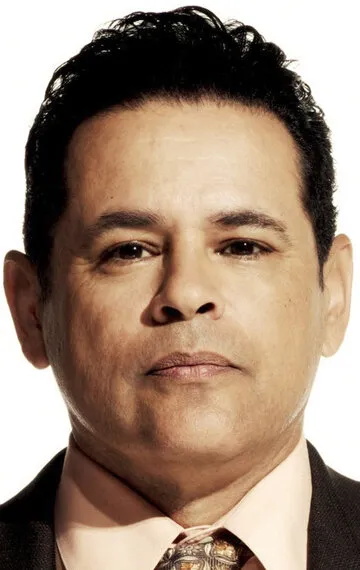 Фотография актёра Рэймонд Крус