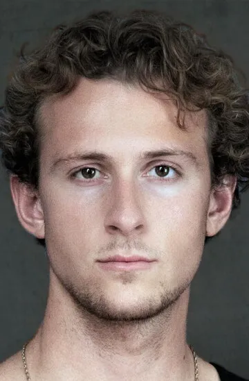 Фотография актёра 