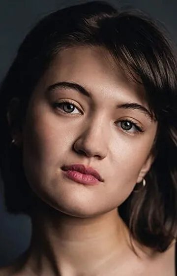 Фотография актёра Иза Брионес