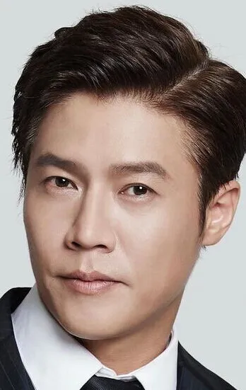 Фотография актёра Пак Хо-сан