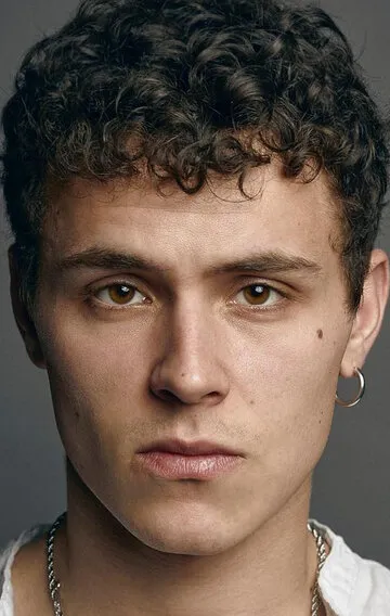 Фотография актёра Арон Пипер